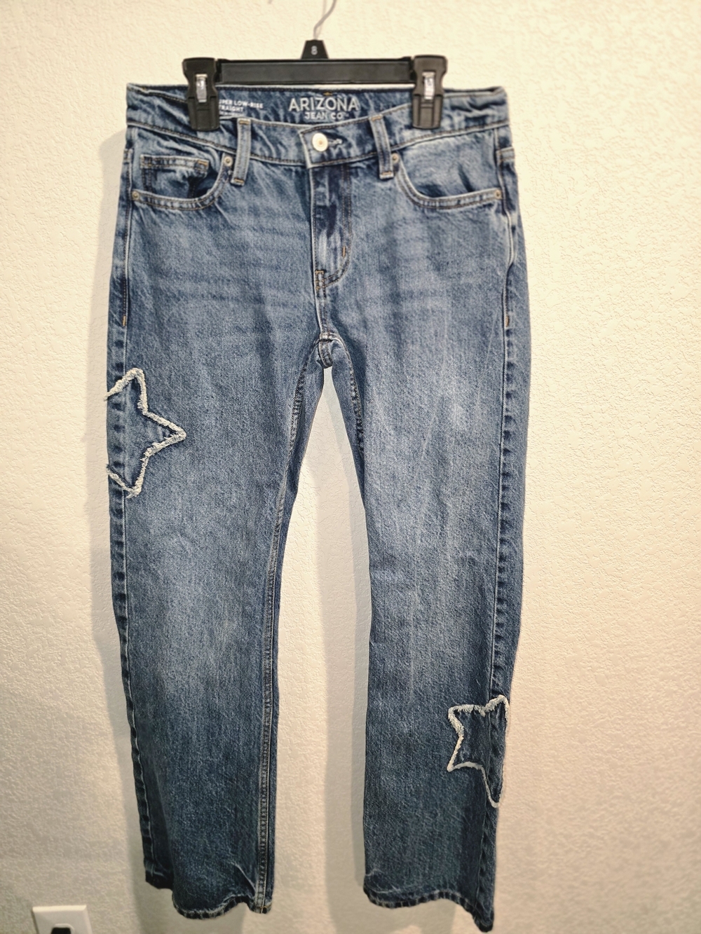 Arizona Jean Co. Super Low-Rise Straight Jeans | Star Patch Accent | Size 00